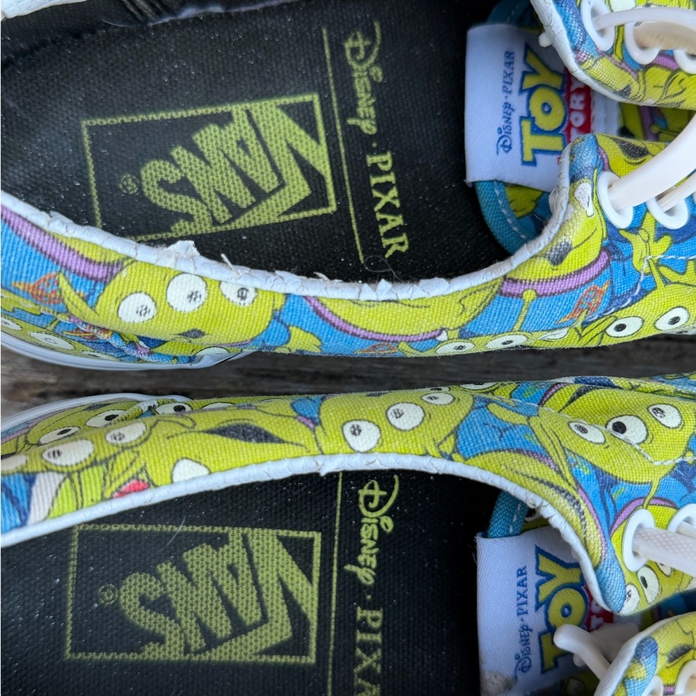 Vans Disney Pixar Toy Story x Era 'Aliens' Collaboration Shoes M-7 W-8.5   T7 - Picture 10 of 16